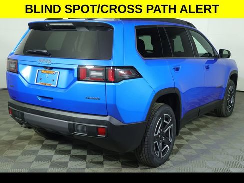 New 2026 Jeep Cherokee Laredo image 9