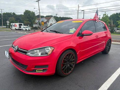 Used 2015 Volkswagen Golf S FWD image 4
