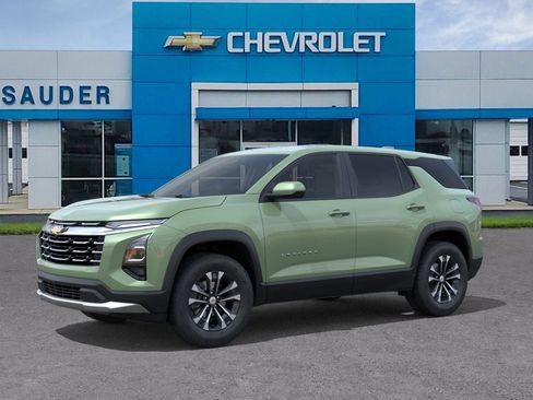 New 2026 Chevrolet Equinox LT w/ Convenience Package II image 2