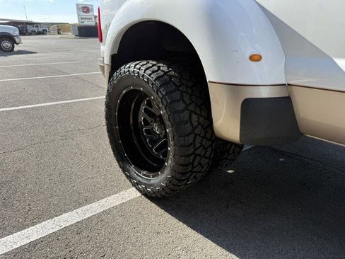 Used 2013 Ford F350 King Ranch w/ King Ranch w/Chrome Pkg image 13