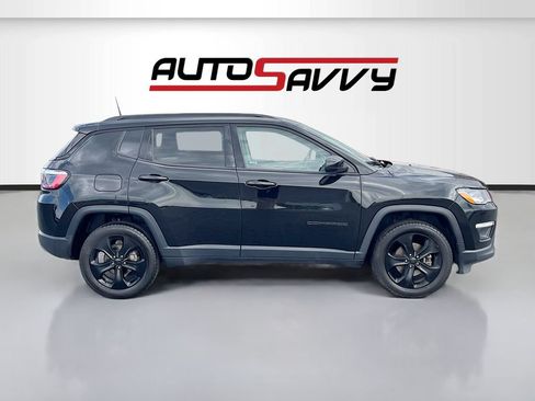 Used 2020 Jeep Compass Latitude AWD/4WD image 8