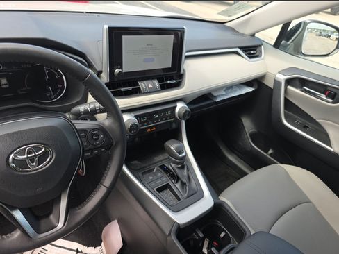 Used 2024 Toyota RAV4 XLE Premium FWD image 11