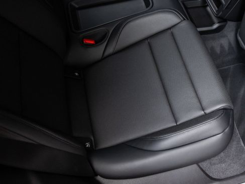 Certified 2025 Porsche Taycan AWD/4WD image 39