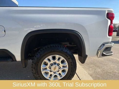 Used 2025 Chevrolet Silverado 2500 LT image 11