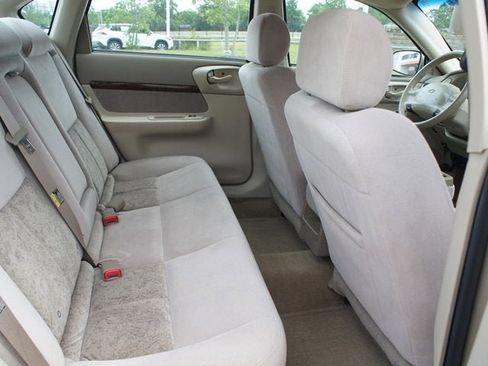 Used 2005 Chevrolet Impala w/ Preferred Equipment Group FWD image 14