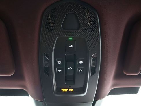 Certified 2025 Porsche Panamera 4 AWD/4WD image 27