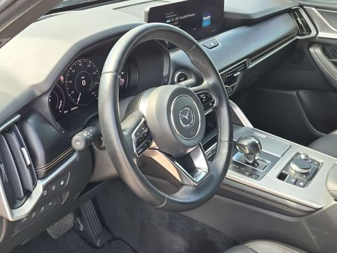 Used 2025 MAZDA CX-90 Plug-In Hybrid w/ Premium Plus AWD/4WD image 10