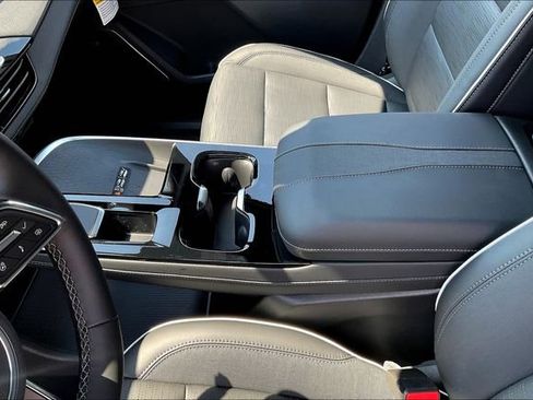 New 2026 Buick Enclave Sport Touring w/ Power Package FWD image 9