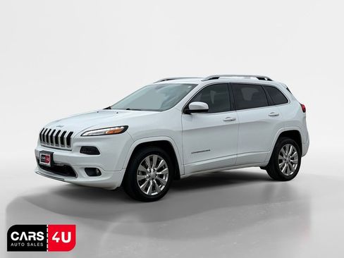 Used 2018 Jeep Cherokee Overland image 3