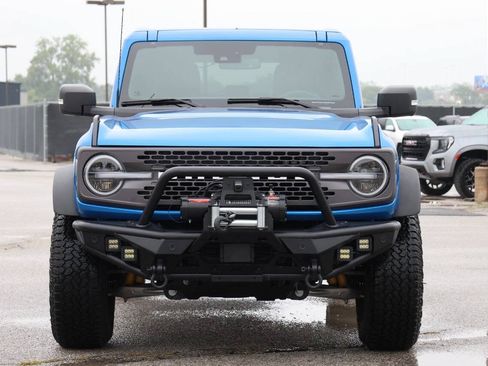 Used 2025 Ford Bronco Badlands AWD/4WD image 2