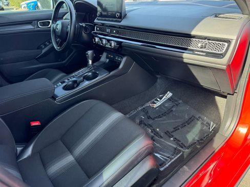 Used 2022 Honda Civic Sport image 13