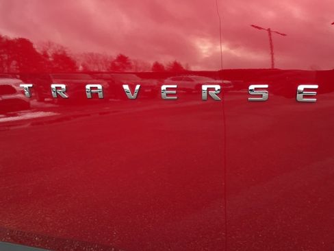 Certified 2024 Chevrolet Traverse LT image 10