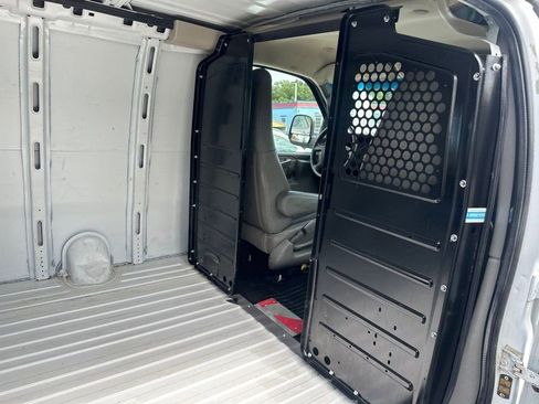 Used 2020 Chevrolet Express 2500 w/ Driver Convenience Package image 16