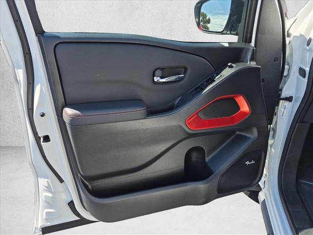Used 2024 Nissan Frontier Pro-X w/ Pro Convenience Package RWD image 25