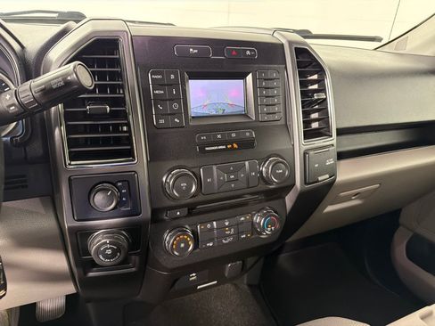 Used 2018 Ford F150 XLT w/ Equipment Group 301A Mid AWD/4WD image 17