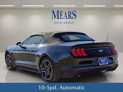 Used 2023 Ford Mustang Premium image 4
