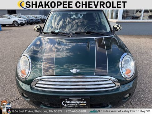 Used 2009 MINI Cooper Hardtop FWD image 2