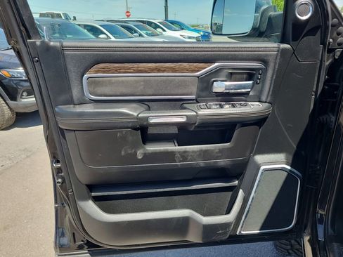 Used 2019 RAM 2500 Laramie AWD/4WD image 9
