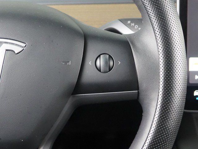 Used 2023 Tesla Model 3 RWD image 21
