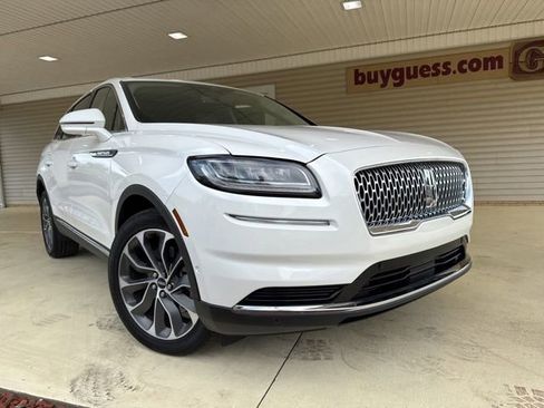 Used 2023 Lincoln Nautilus Reserve w/ Equipment Group 201A AWD/4WD image 2