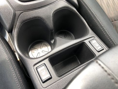 Used 2019 Nissan Rogue SV AWD/4WD image 29