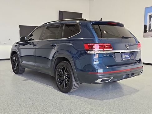 Used 2022 Volkswagen Atlas SE w/ Black Wheel Package AWD/4WD image 2