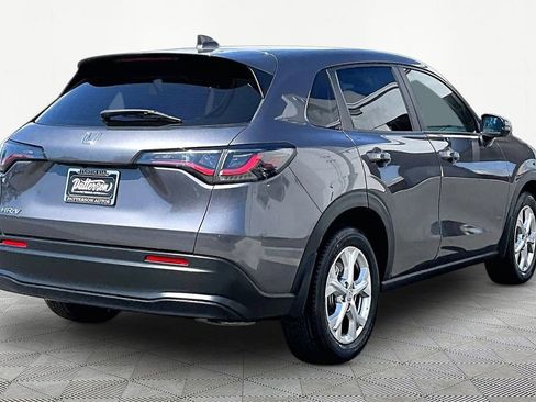 Used 2024 Honda HR-V LX image 2