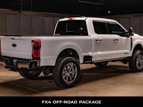 Used 2023 Ford F250 Lariat w/ Lariat Ultimate Package image 9