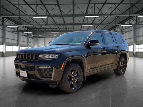New 2026 Jeep Grand Cherokee L Limited w/ Limited Altitude Package RWD image 1