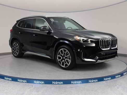 New 2026 BMW X1 xDrive28i w/ Technology Package AWD/4WD image 3