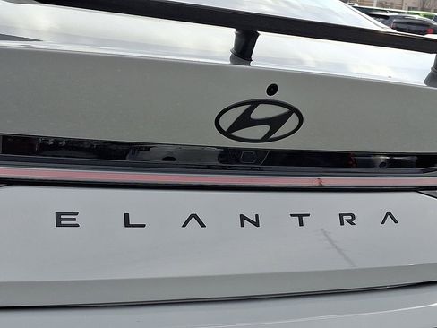 Used 2025 Hyundai Elantra N FWD image 30