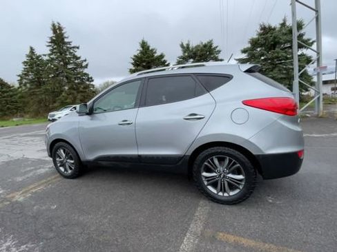 Used 2015 Hyundai Tucson SE AWD/4WD image 7