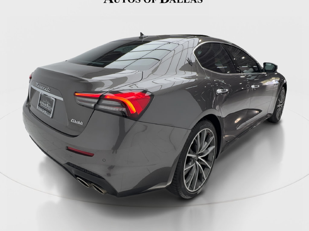 Used 2023 Maserati Ghibli Modena RWD image 8