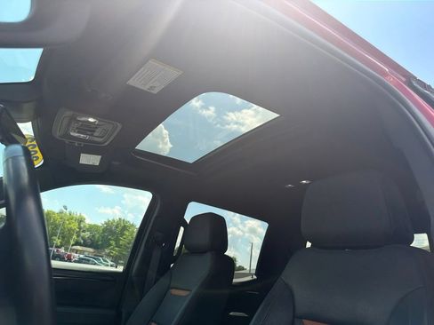 Used 2022 GMC Sierra 1500 AT4 w/ AT4 Premium Package AWD/4WD image 13