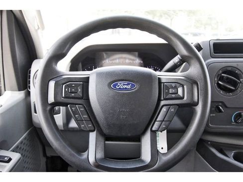Used 2022 Ford E-350 and Econoline 350 Super Duty w/ Power Windows & Locks Group RWD image 9
