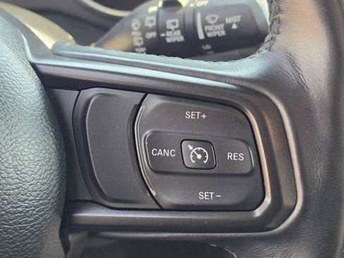 Used 2022 Jeep Wrangler Unlimited Sport AWD/4WD image 18