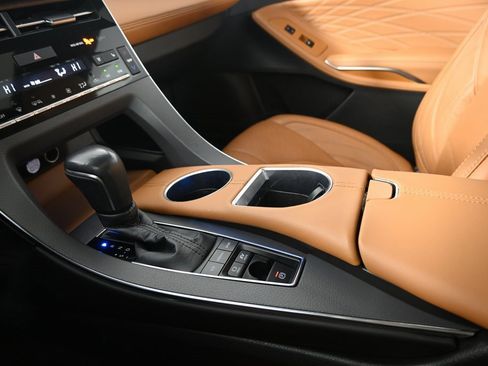 Used 2021 Toyota Avalon Limited w/ Advanced Safety Package image 30