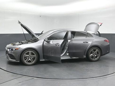 Used 2022 Mercedes-Benz CLA 250 4MATIC image 56