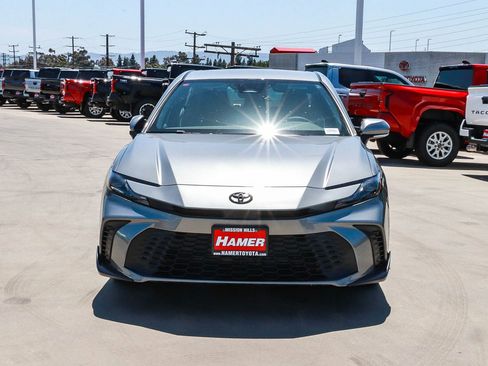 New 2026 Toyota Camry SE FWD image 2