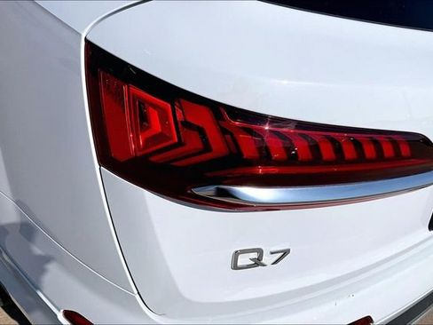 Used 2023 Audi Q7 3.0T Premium Plus image 32