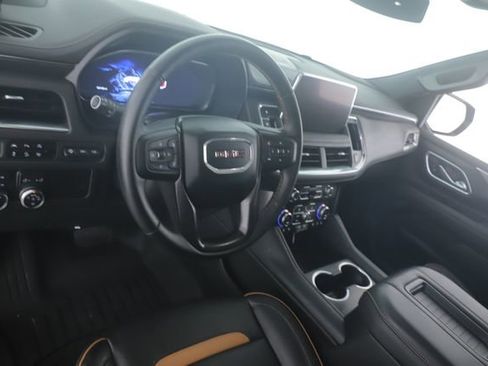 Used 2024 GMC Yukon AT4 w/ Technology Package image 17