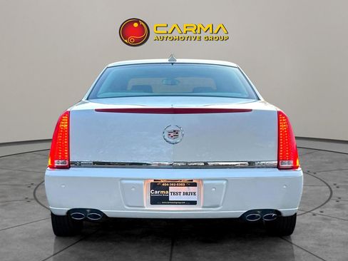 Used 2011 Cadillac DTS Luxury image 8