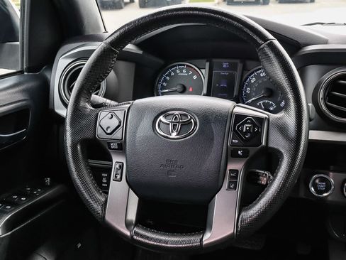 Used 2019 Toyota Tacoma TRD Pro AWD/4WD image 19