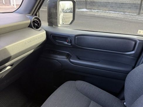 Used 2024 Toyota Land Cruiser 1958 image 31