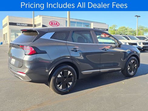 New 2026 Kia Sportage LX FWD image 3