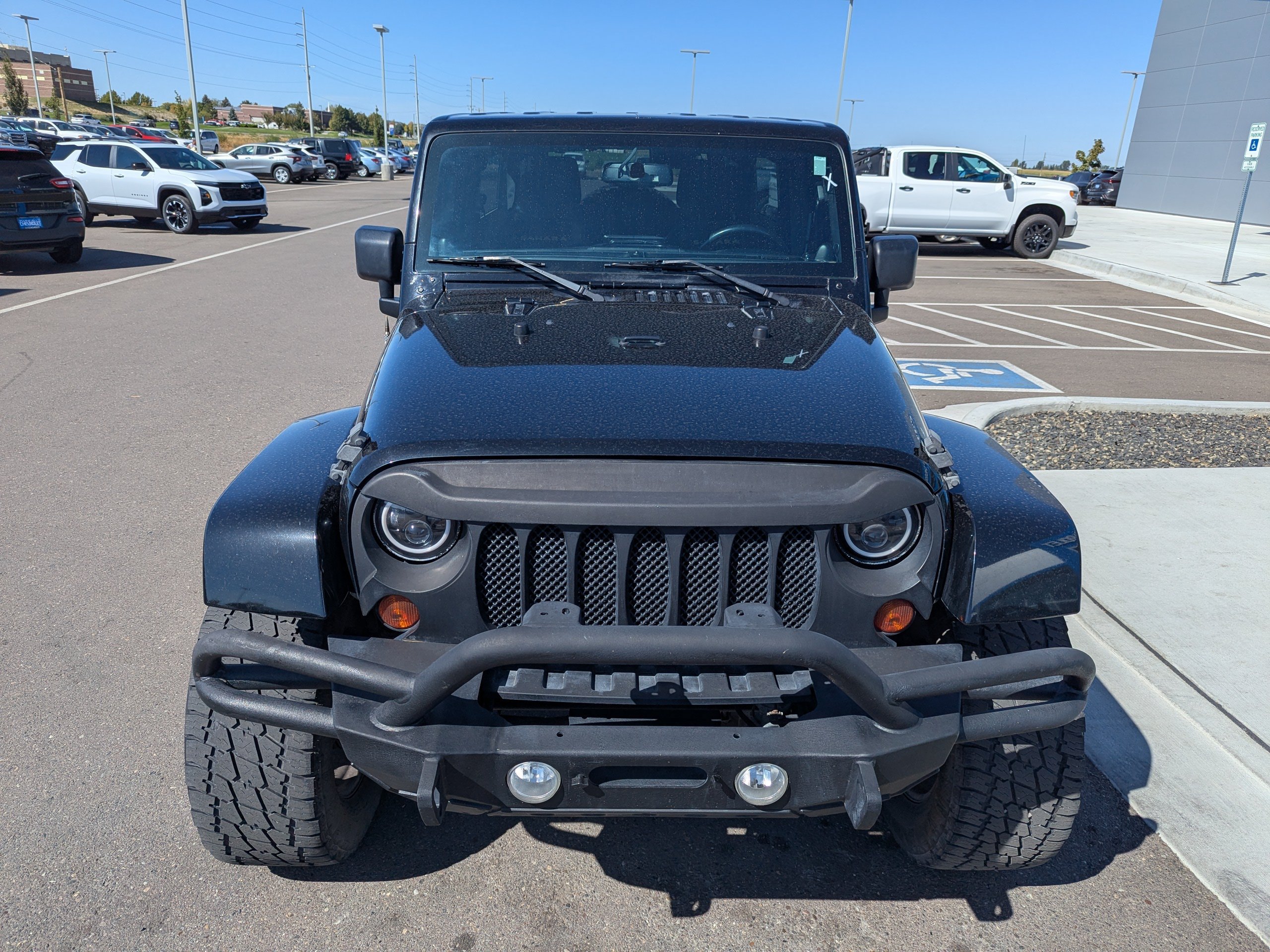 Used 2013 Jeep Wrangler Unlimited Sahara w/ Connectivity Group AWD/4WD image 5