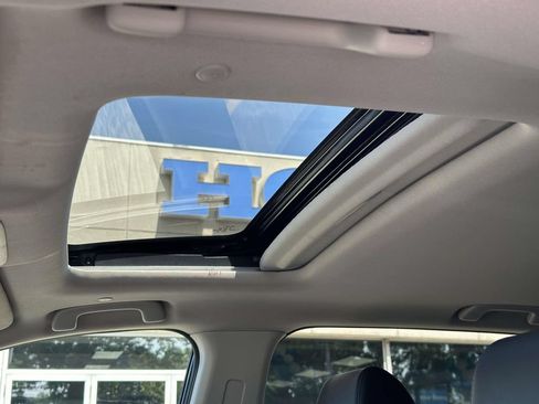 Used 2024 Honda CR-V EX-L image 18