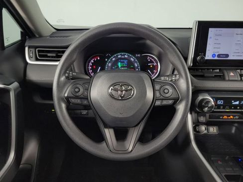Used 2025 Toyota RAV4 XLE w/ Convenience Package FWD image 22