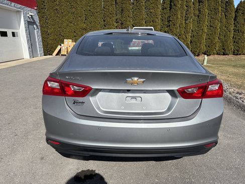 Used 2024 Chevrolet Malibu LT image 4