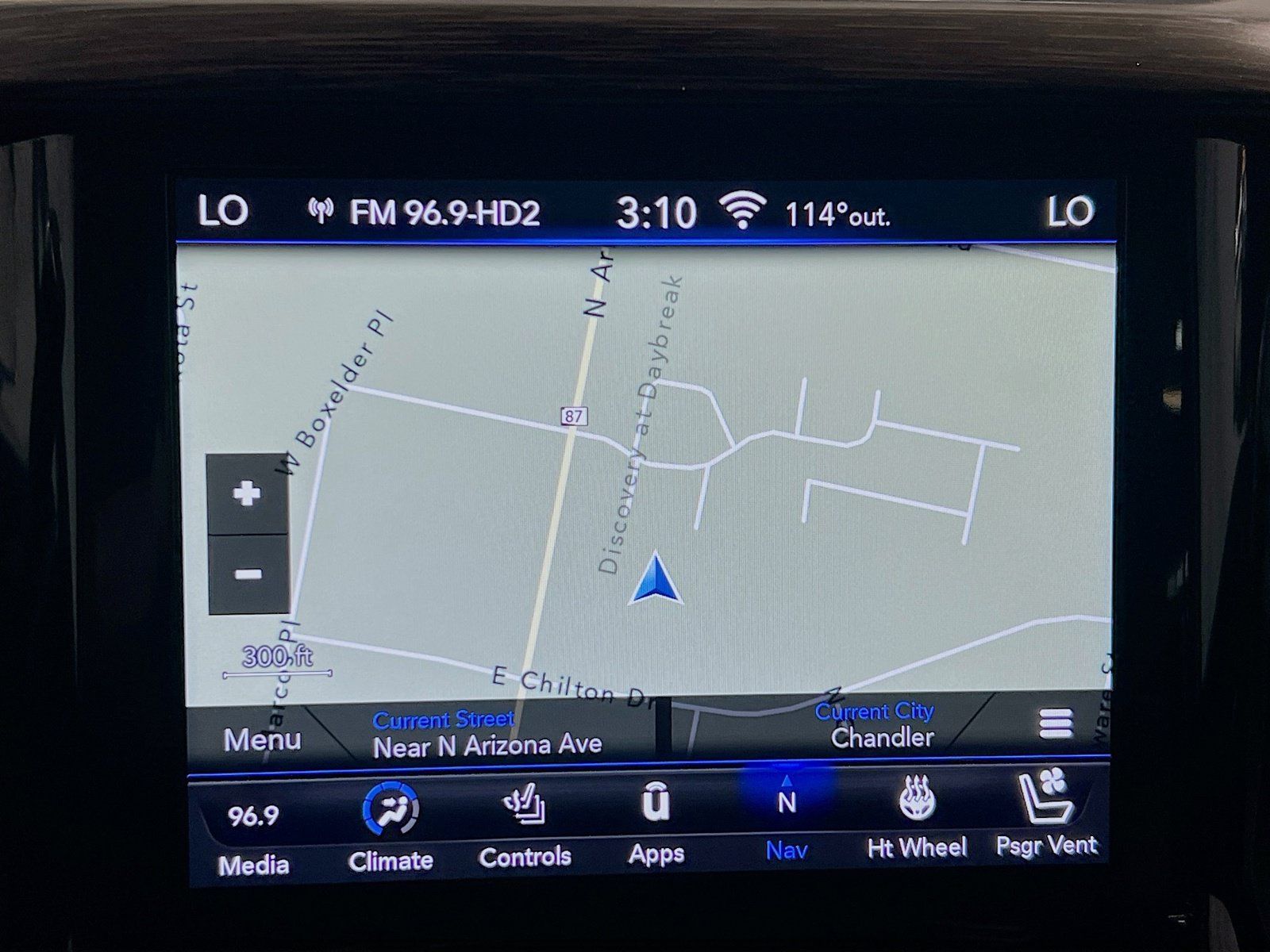 Used 2019 RAM 2500 Laramie AWD/4WD image 9